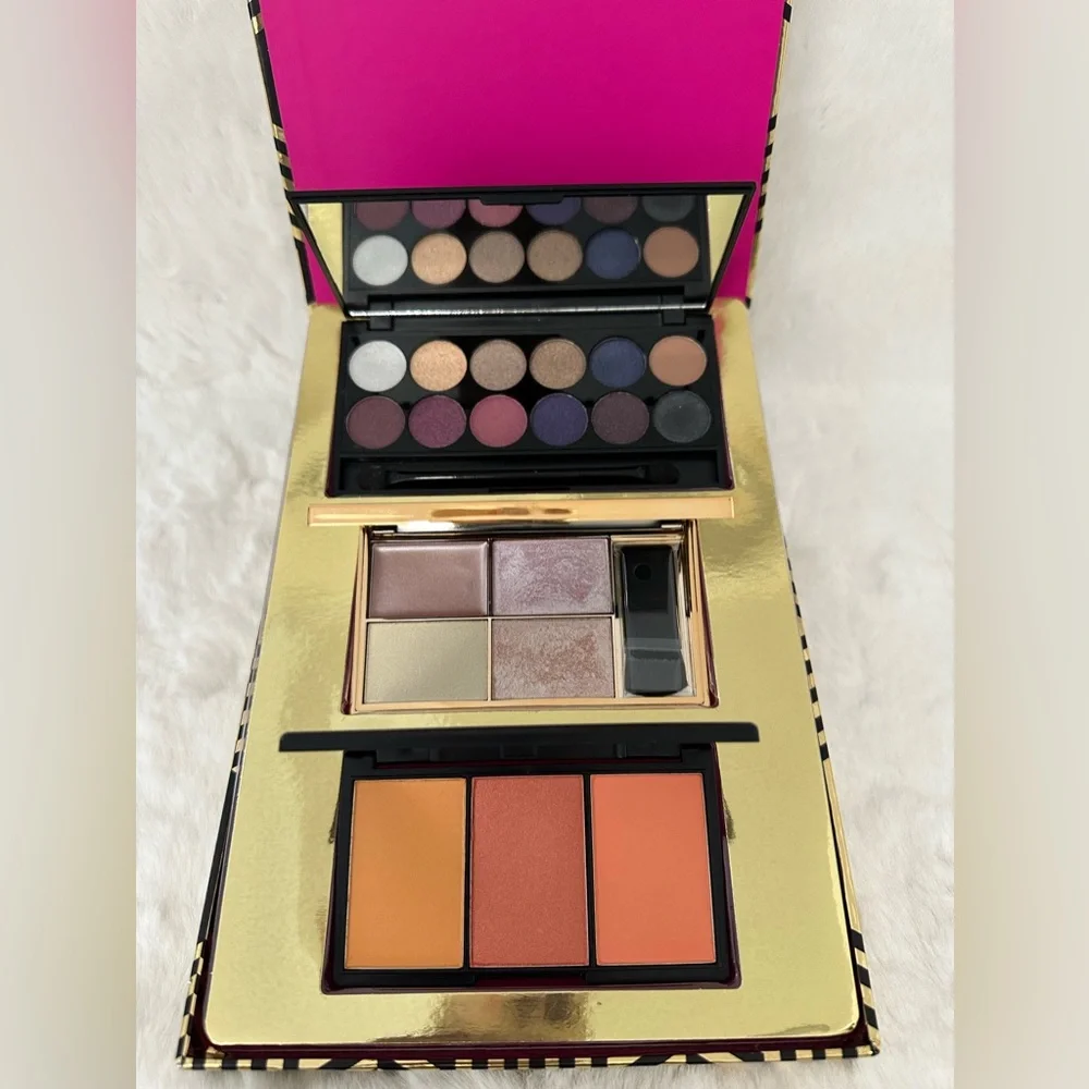 Sleek Eyeshadow, Highlighter & Blush Palette